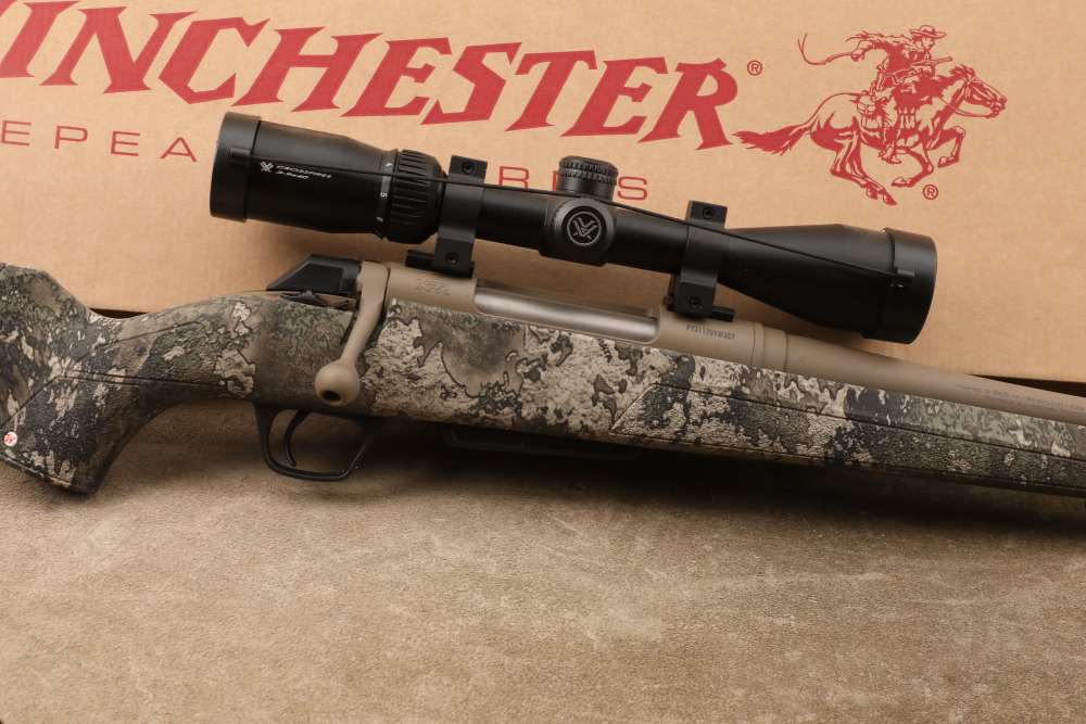 Winchester XPR Hunter .300 Win Mag 26" Bolt Rifle Vortex Crossfire II Box-img-5