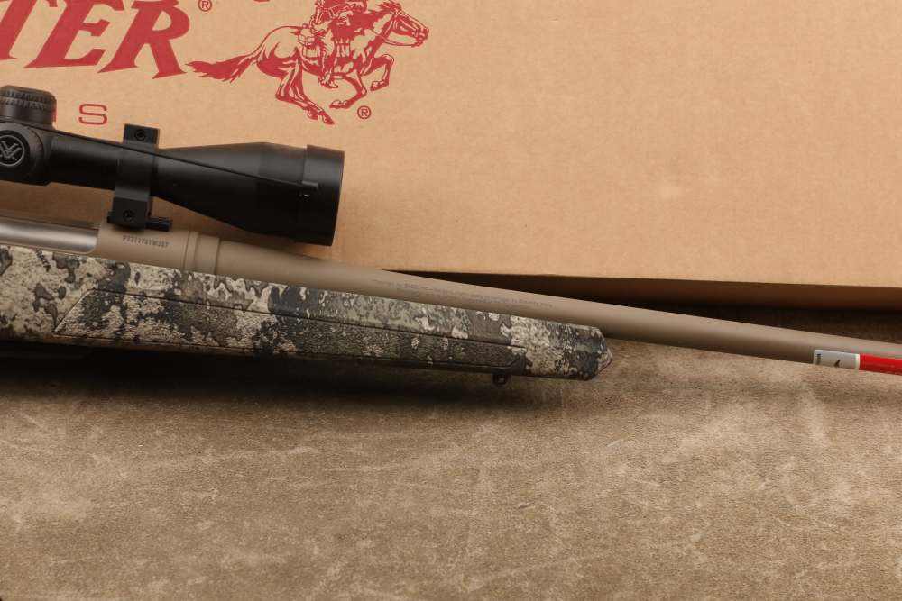 Winchester XPR Hunter .300 Win Mag 26" Bolt Rifle Vortex Crossfire II Box-img-6