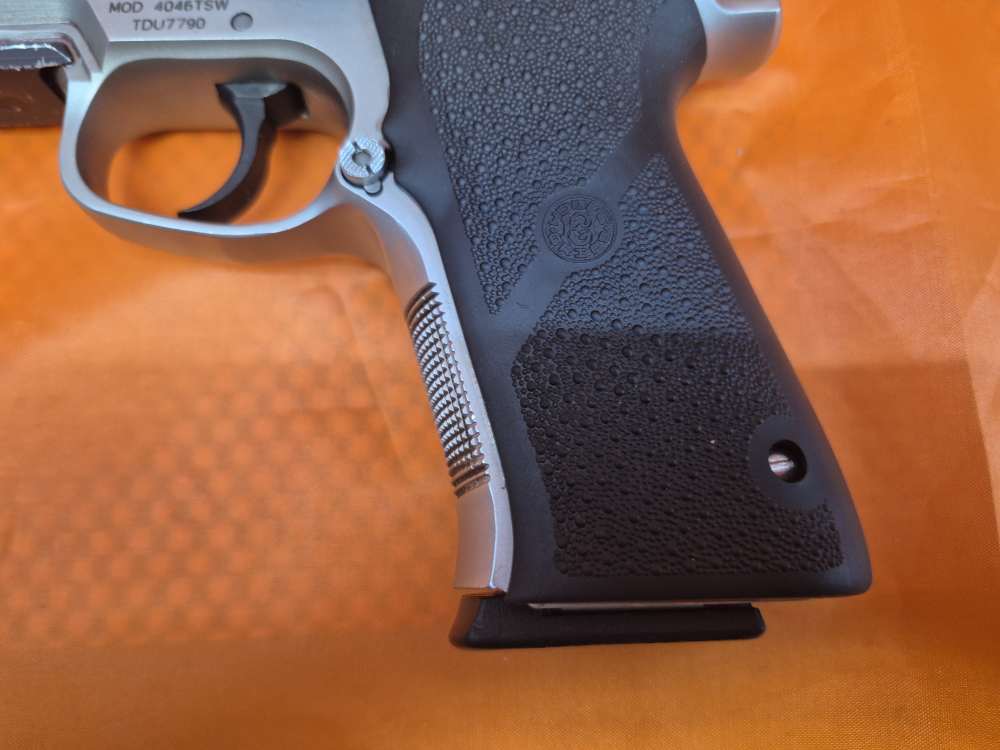 SMITH AND WESSON 4046TSW "40 TACTICAL" 40S&W DAO S&W-img-5