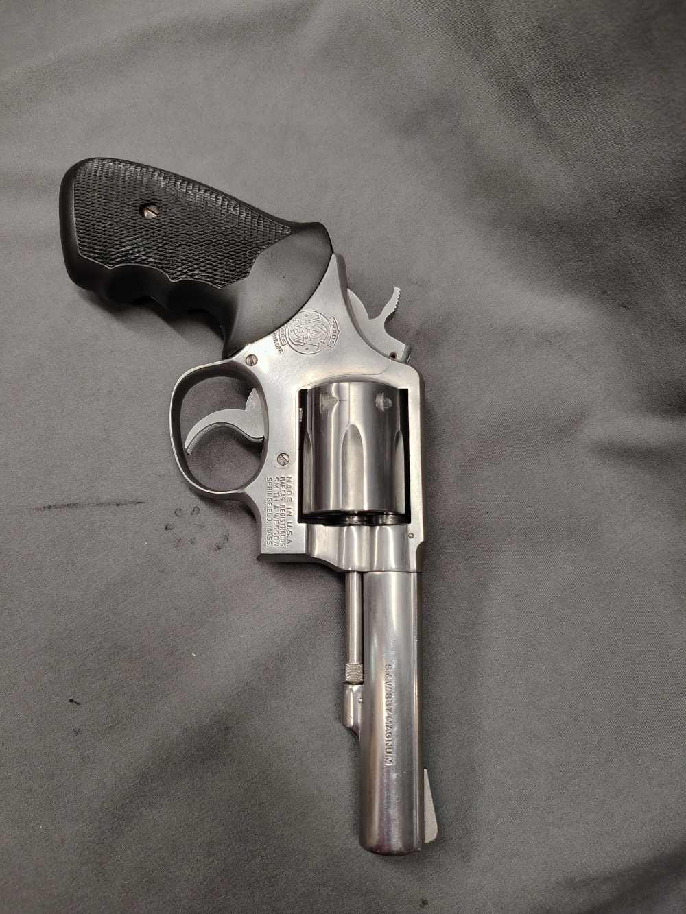 Smith and Wesson S&W 65-2 .357 Mag stainless NO RESERVE !!-img-3