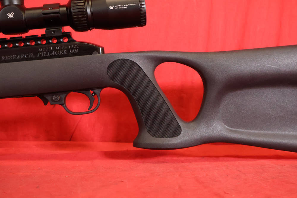 Magnum Research  MLR-1722 SwitchBolt Thumbhole 22 LR-img-7