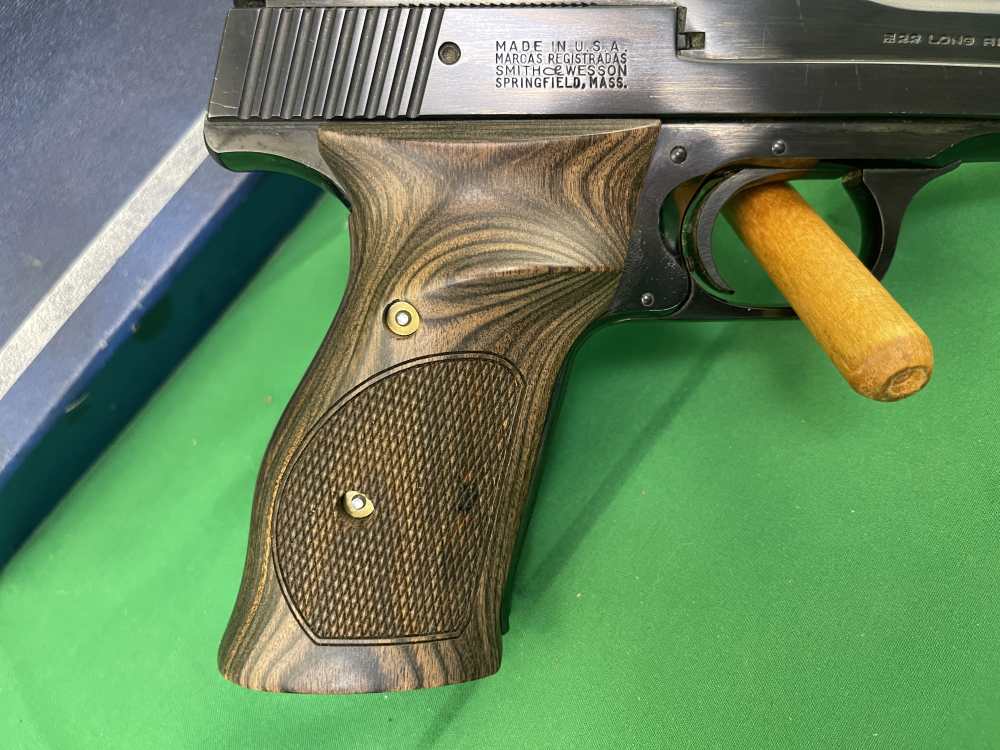 Smith Wesson Model 41 No Dash 5" Barrel W/Cocking Indicator-img-4