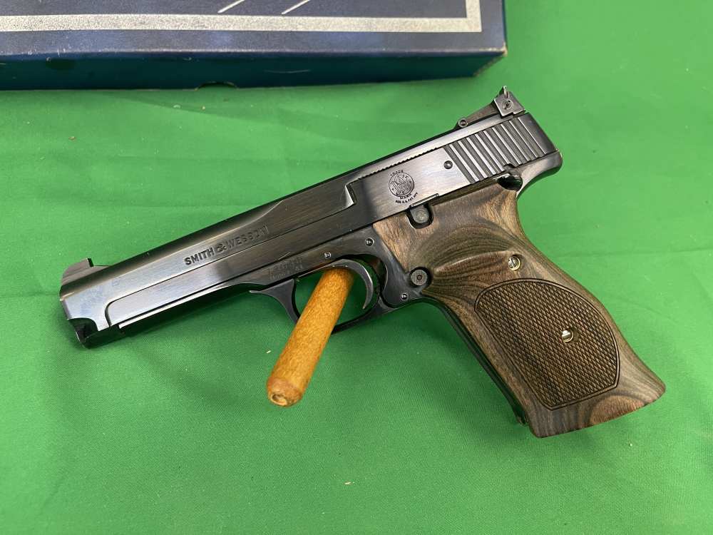 Smith Wesson Model 41 No Dash 5" Barrel W/Cocking Indicator-img-9