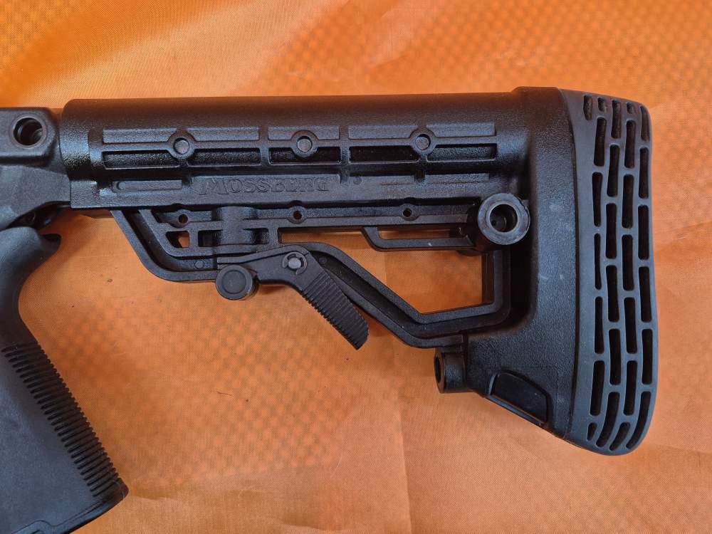 MOSSBERG 590R 12GAUGE SHOTGUN -img-6