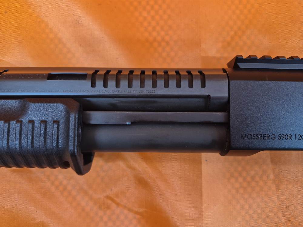 MOSSBERG 590R 12GAUGE SHOTGUN -img-4