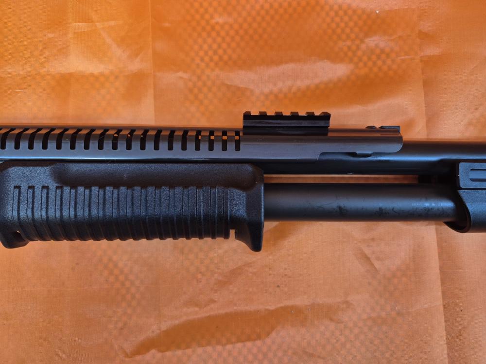 MOSSBERG 590R 12GAUGE SHOTGUN -img-9