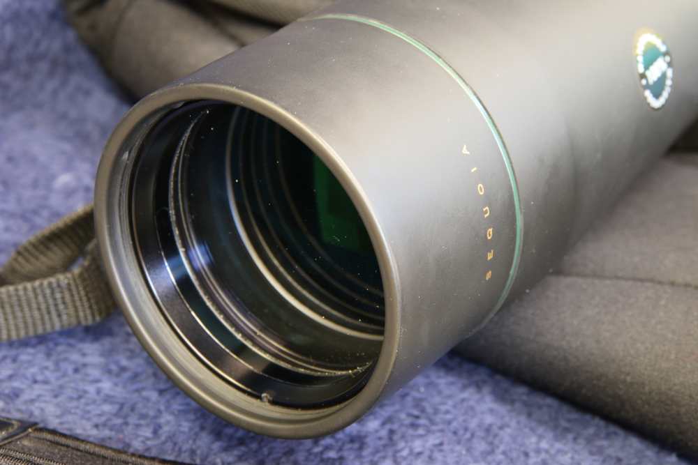 Very Nice LEUPOLD 15-45x60mm Spotting Scope - NO RESERVE-img-2