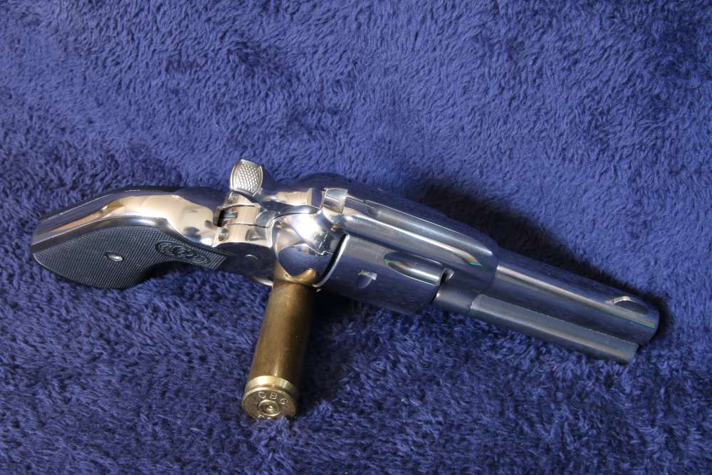 RARE - NEW Un-Fired RUGER NEW VAQUERO .357 Revolver HI GLOSS - NO RESERVE-img-3
