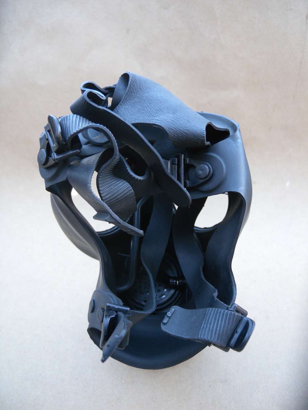 Israeli 4A1 NBC Gas Mask with 40 mm Type 80 Filter and Hydration Tube-img-7