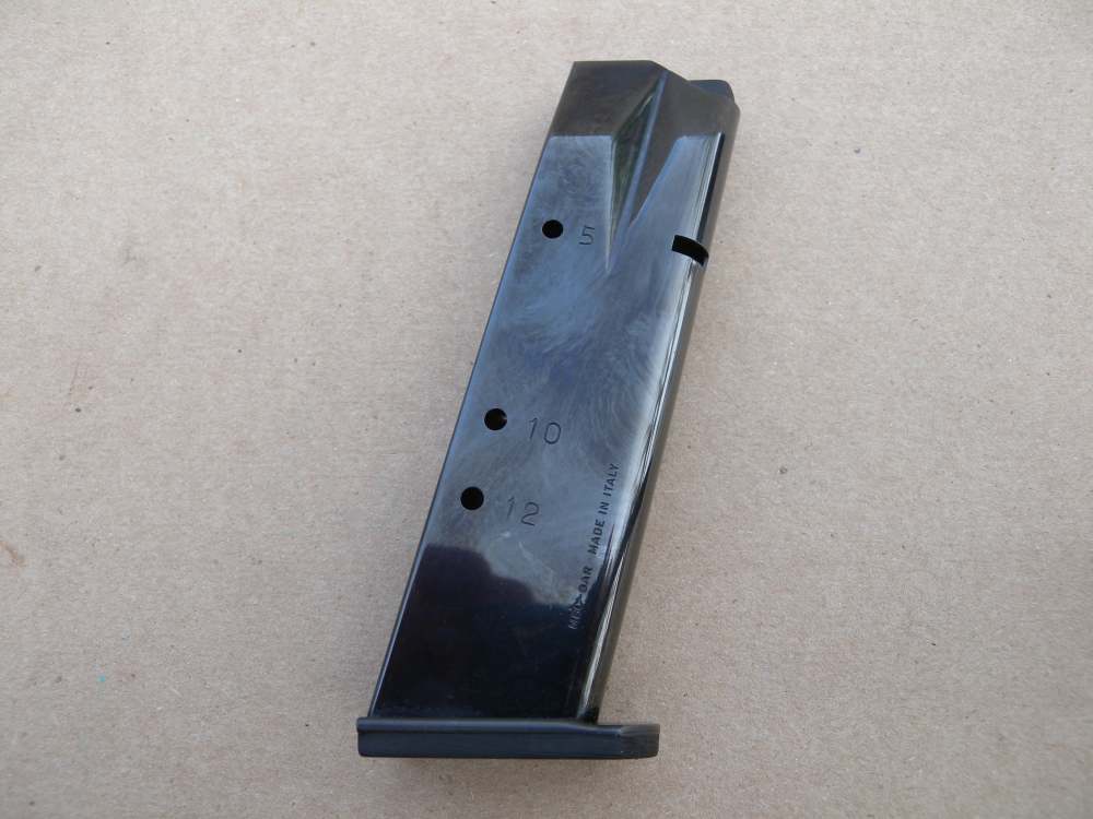 Sig Saur P226 Factory Magazine, 12 Rd, .357/.40 - with Polymer Baseplate -img-1