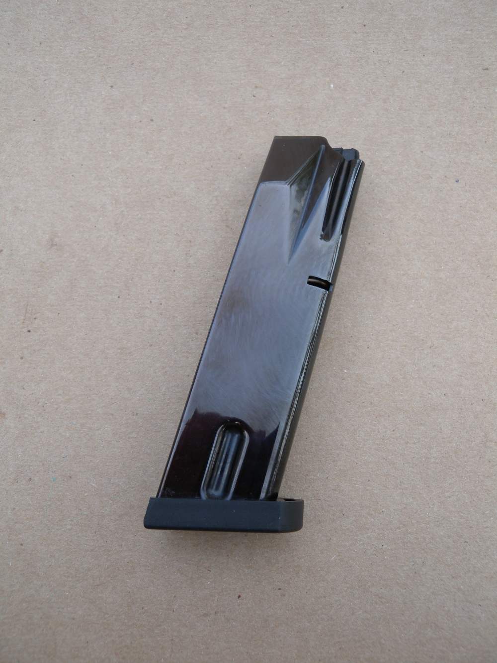 Beretta 96A1 Factory Magazine, 12 Rd., .40 S&W - with Polymer Baseplate -img-2