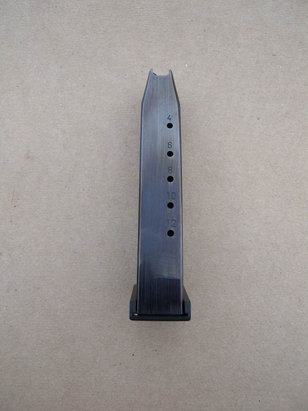 Beretta 96A1 Factory Magazine, 12 Rd., .40 S&W - with Polymer Baseplate -img-4