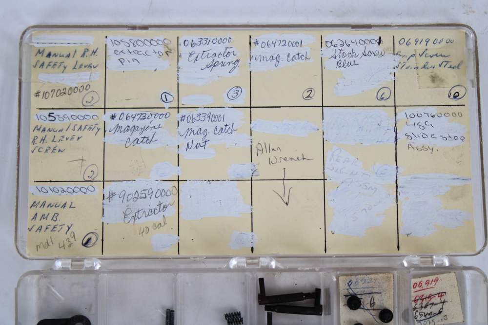SMITH & WESSON 39 59 439 459 469 639 669 PISTOL PARTS LOT – 201 PCS-img-5