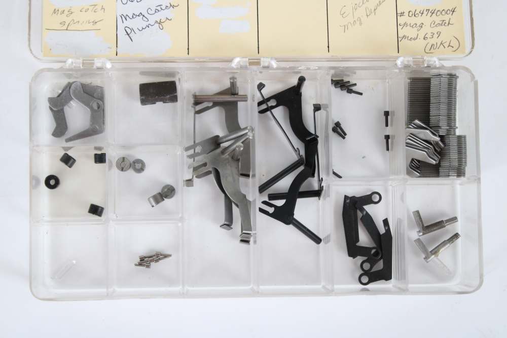 SMITH & WESSON 39 59 439 459 469 639 669 PISTOL PARTS LOT – 201 PCS-img-1