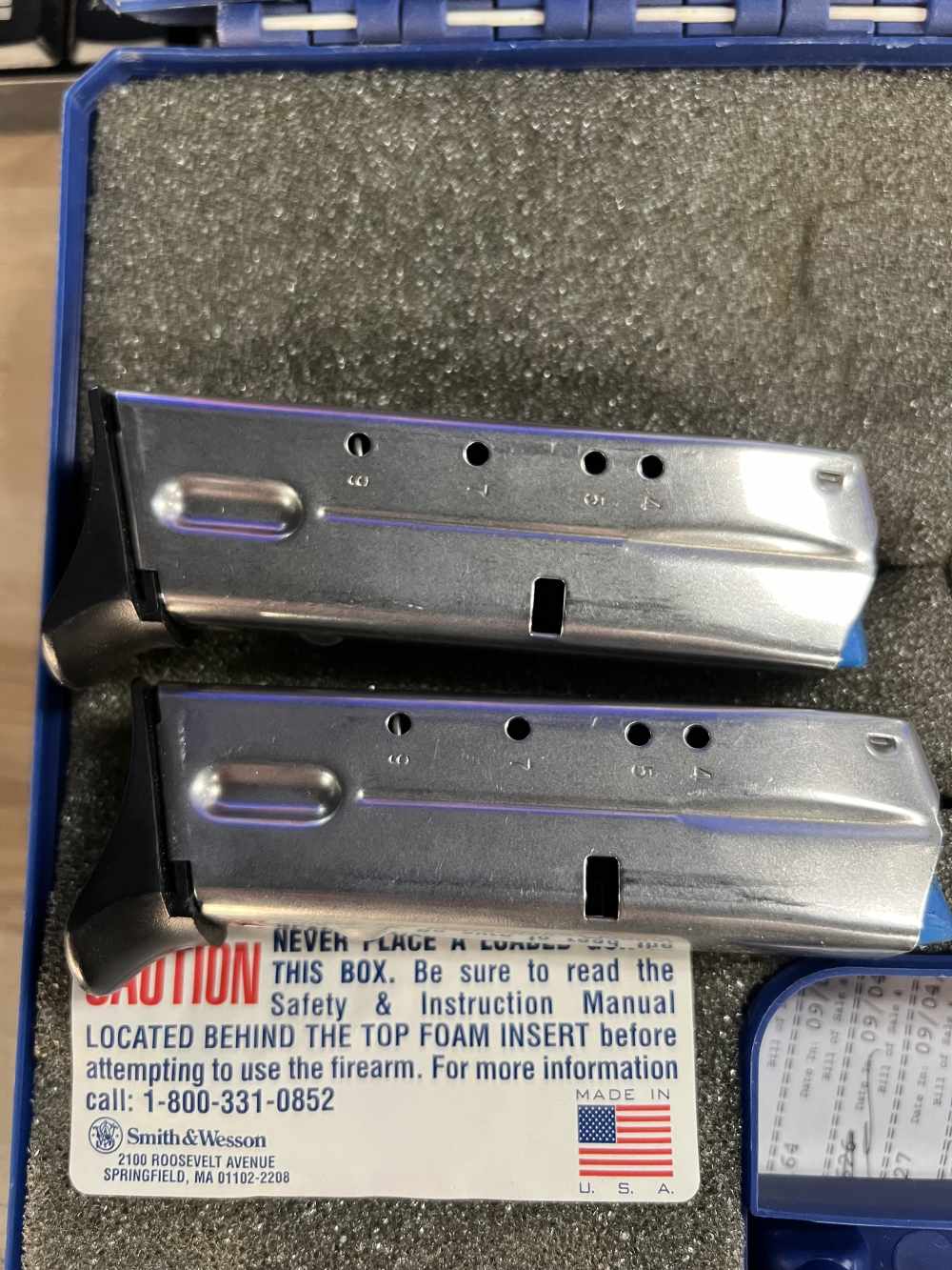 Smith & Wesson 4013 40 S&W 3" Stainless Pistol-img-2