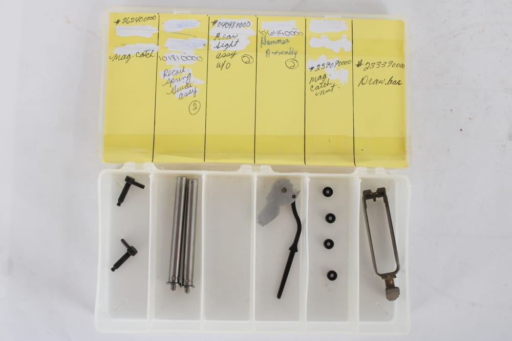 SMITH & WESSON SEMI-AUTO PISTOL PARTS LOT – 6906 5906 4506 422 – 133 PCS-img-3