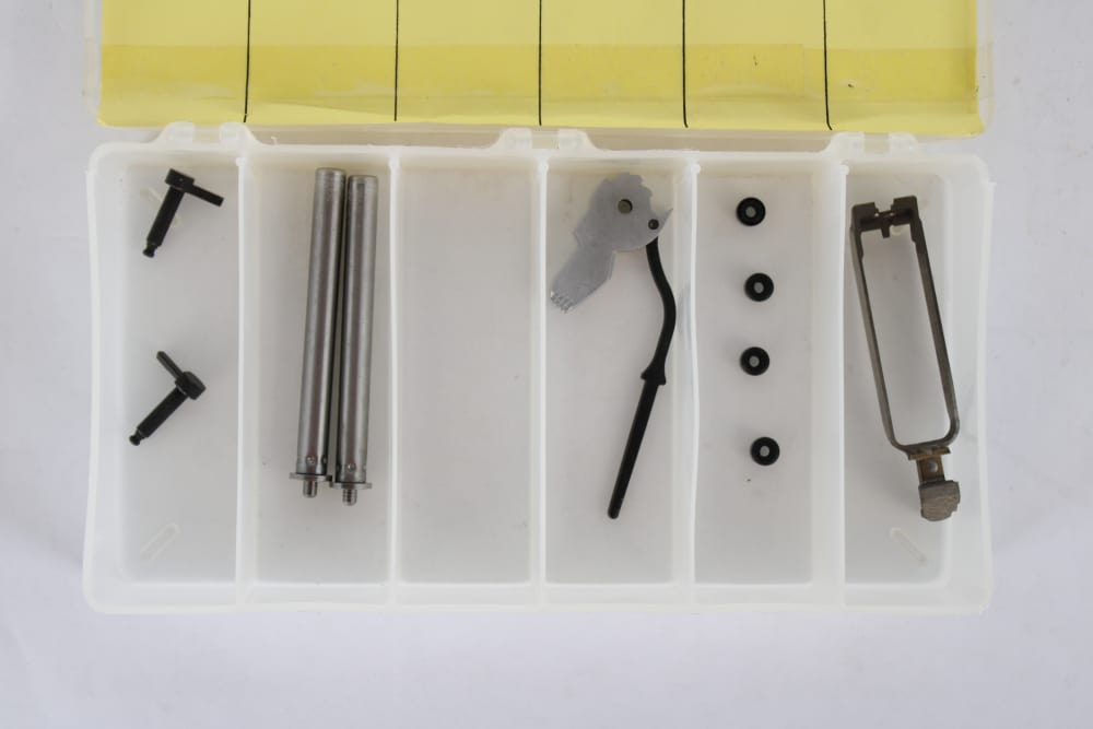 SMITH & WESSON SEMI-AUTO PISTOL PARTS LOT – 6906 5906 4506 422 – 133 PCS-img-4