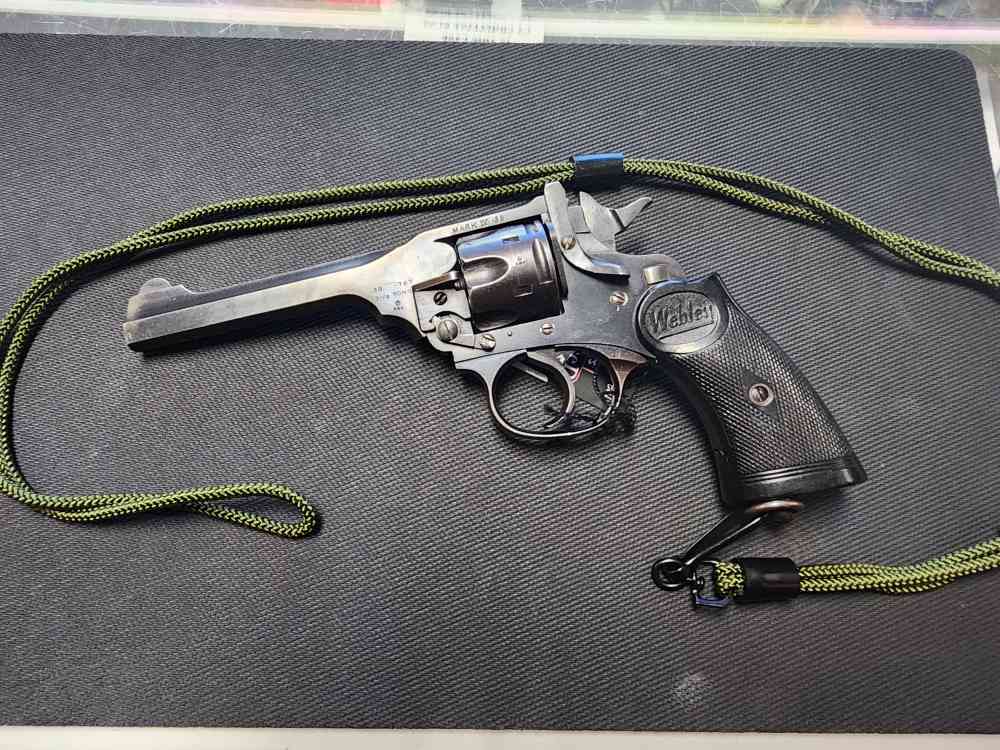 GREAT CONDITION Webley Mk IV .38 Revolver-img-2