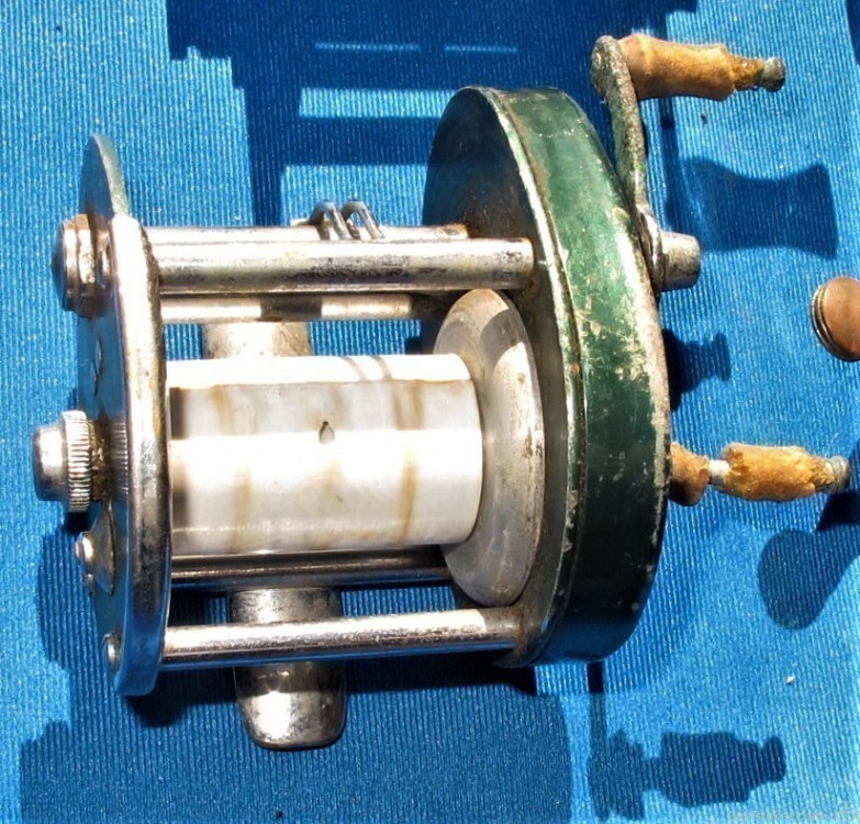 Used Fishing Reels -img-27