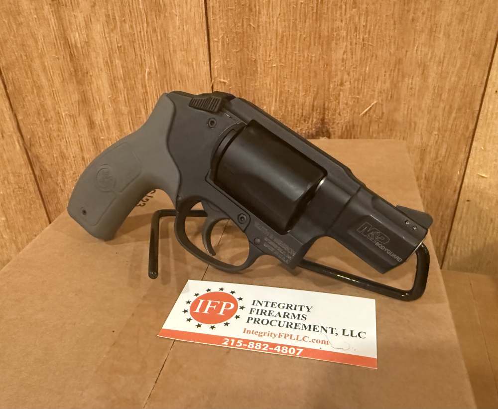 Unfired Smith & Wesson M&P Bodyguard .38 S&W SPL+P-img-0