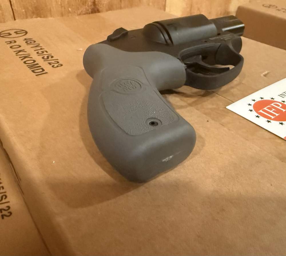 Unfired Smith & Wesson M&P Bodyguard .38 S&W SPL+P-img-6