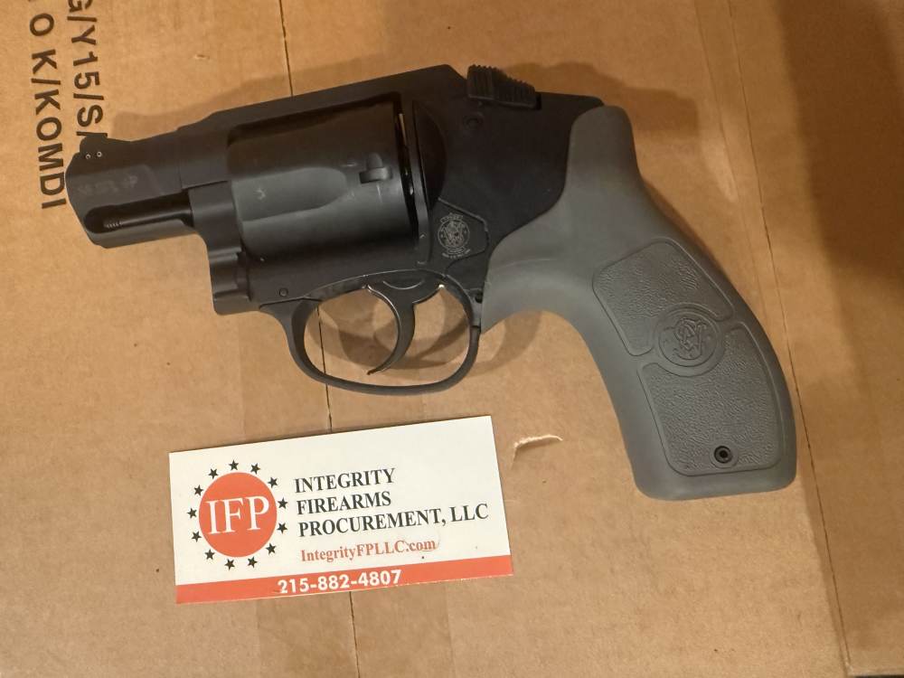 Unfired Smith & Wesson M&P Bodyguard .38 S&W SPL+P-img-13