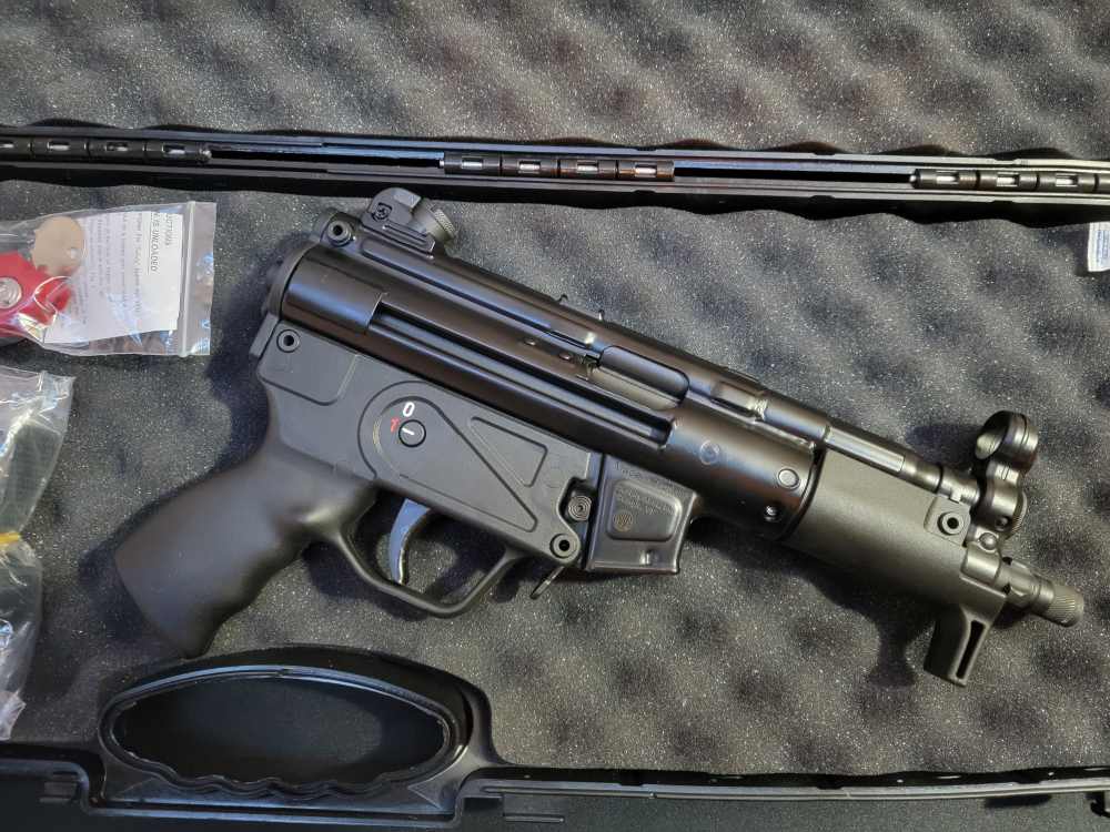 Century Arms (MKE) AP5-P (MP5K Clone)-img-2