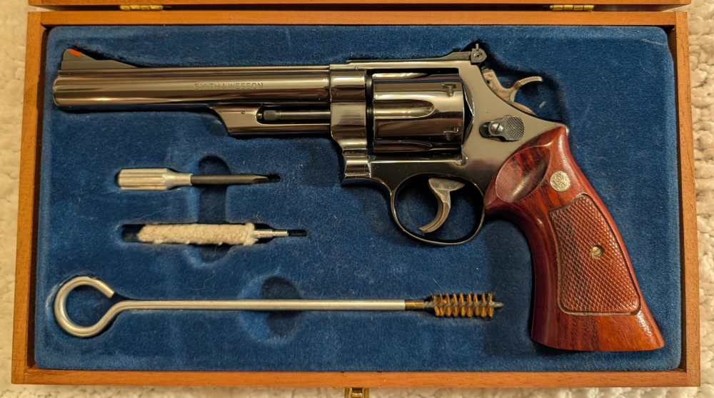 Pre-Lock S&W Model 29-2 .44 Mag (1975-1976) – Pinned & Recessed – Cased w/ -img-24