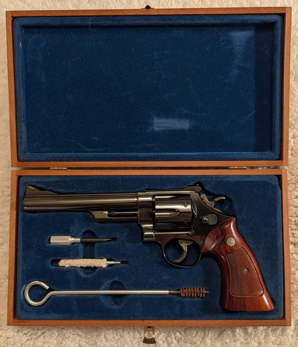 Pre-Lock S&W Model 29-2 .44 Mag (1975-1976) – Pinned & Recessed – Cased w/ -img-23