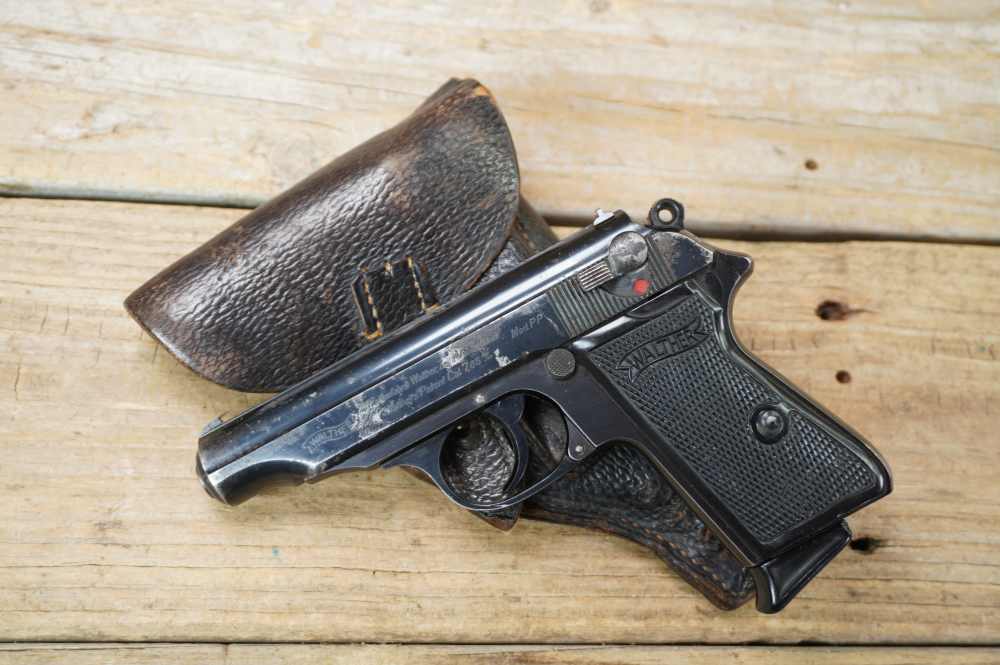 Walther PP early WWII commercial w/holster 7.65mm German C&R nice -img-40