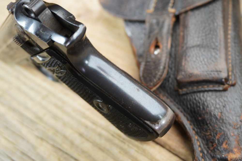 Walther PP early WWII commercial w/holster 7.65mm German C&R nice -img-23