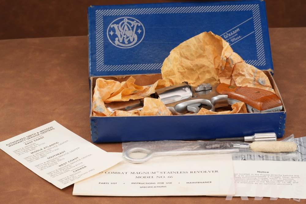 S&W Model 66-1 Combat Magnum .357 2.5" P&R 1981 Matching Box-img-23