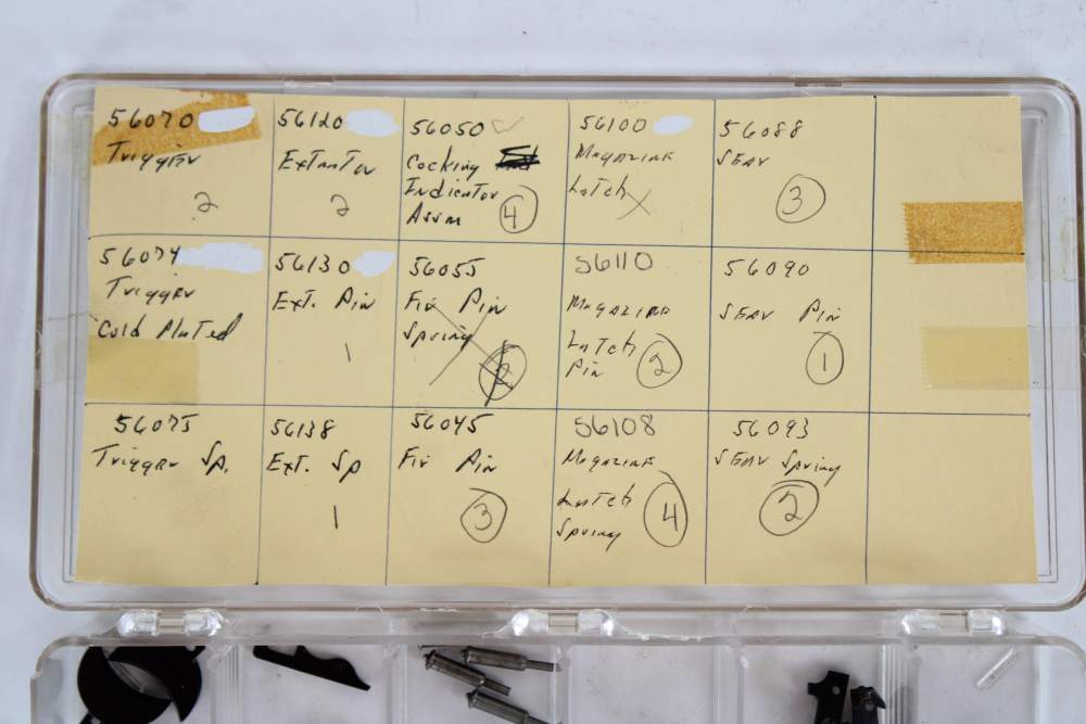 BROWNING .25 AUTO FACTORY PISTOL SMALL PARTS LOT – 34 PIECES-img-2