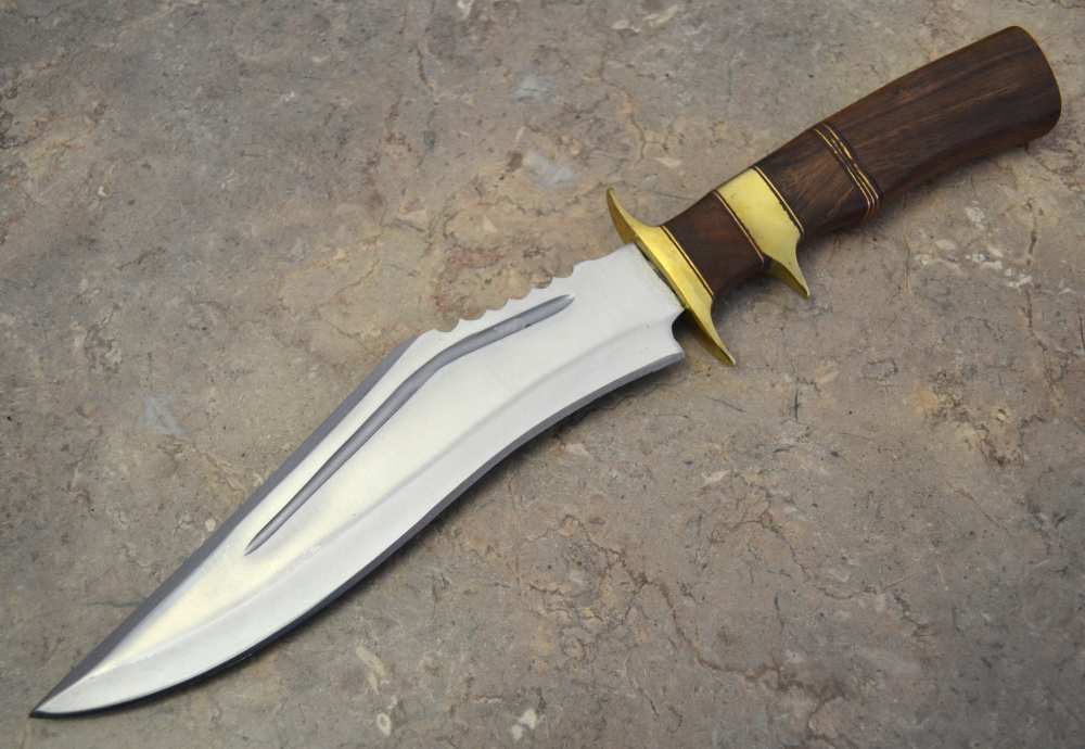  Custom Made Surgical Steel Hunting Knife with Walnut Wood Handle (AS 21)-img-1