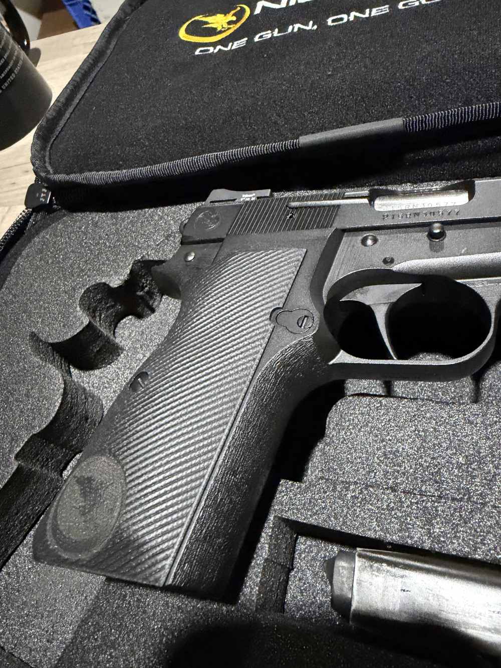 Nighthawk Custom FN Browning Hi Power ALLOY FRAME 9mm.....RARE $1-img-6