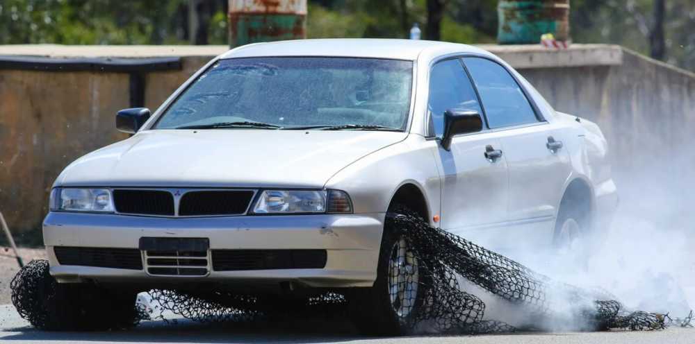 X-Net Vehicle Arresting System Barrier & Spike Strip Mobile Road Block NEW -img-10
