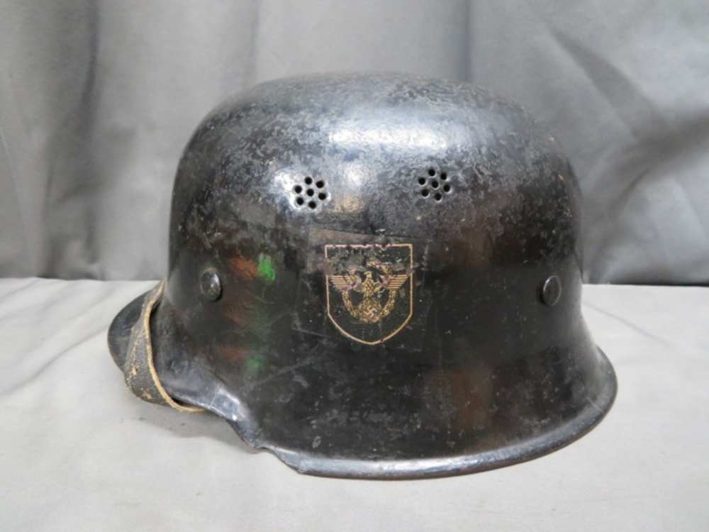 WWII GERMAN CIVIL POLICE MODEL 1934 HELMET-ORIGINAL-W/ LINER & CHINSTRAP-img-0