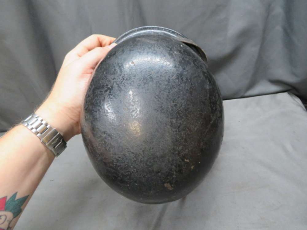 WWII GERMAN CIVIL POLICE MODEL 1934 HELMET-ORIGINAL-W/ LINER & CHINSTRAP-img-6