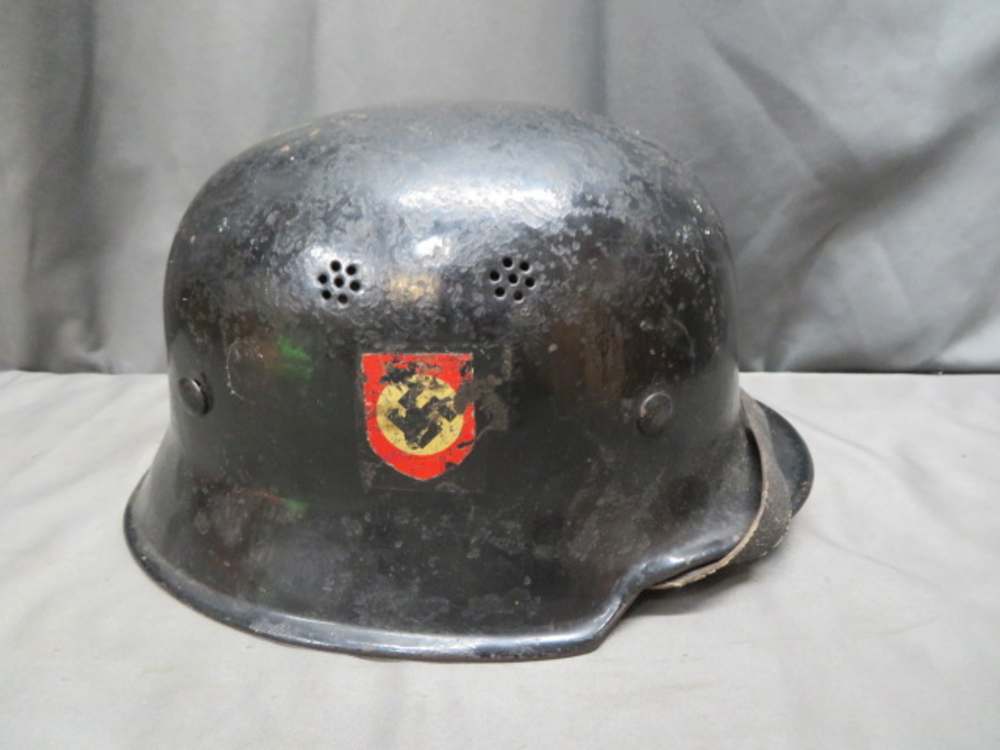 WWII GERMAN CIVIL POLICE MODEL 1934 HELMET-ORIGINAL-W/ LINER & CHINSTRAP-img-3