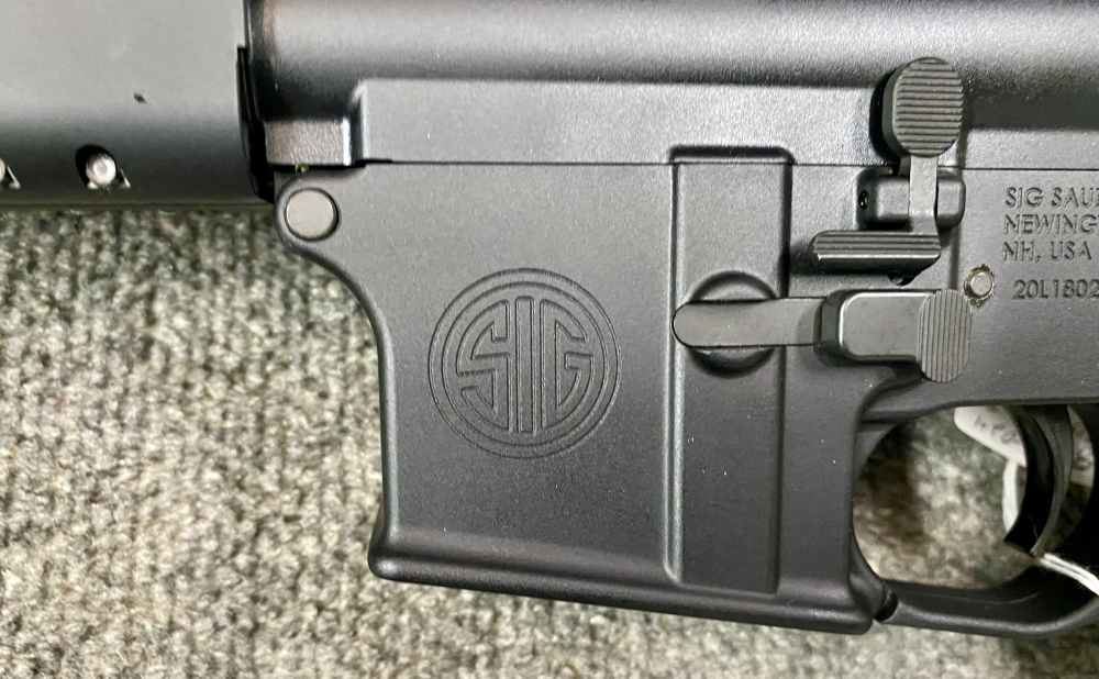Sig Sauer M400 Tread pre-owned, Romeo, back up sights nice -img-20