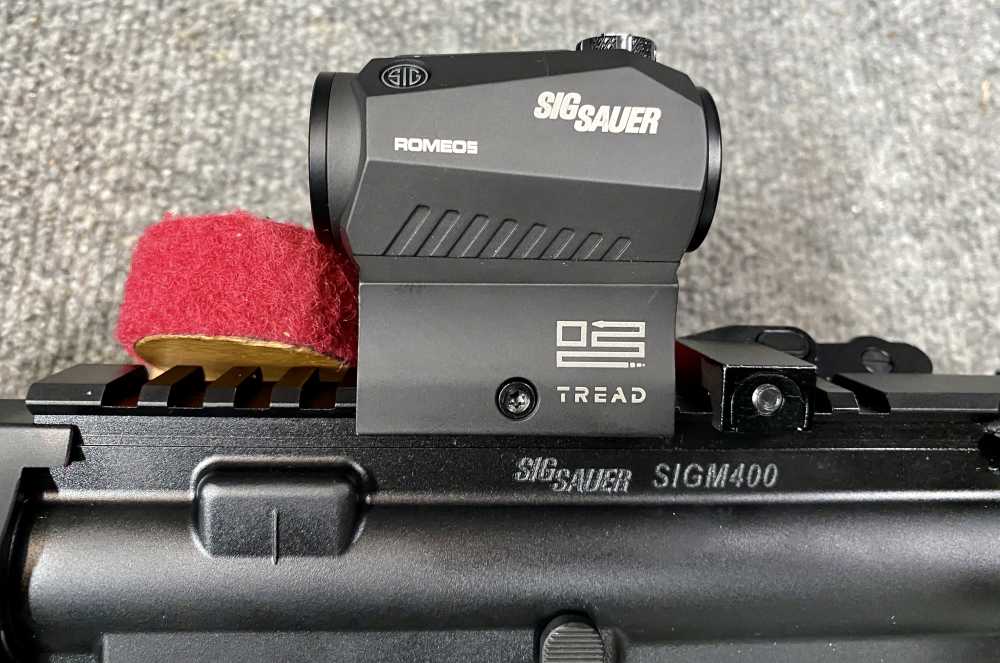 Sig Sauer M400 Tread pre-owned, Romeo, back up sights nice -img-18
