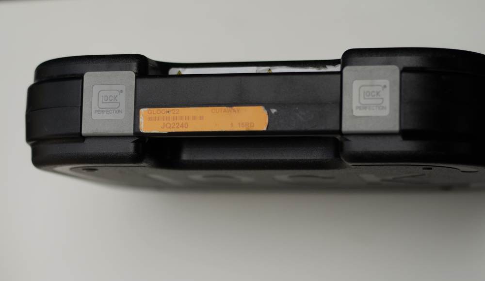 RARE Glock G22 40 S&W Cutaway demo model Collector-img-3
