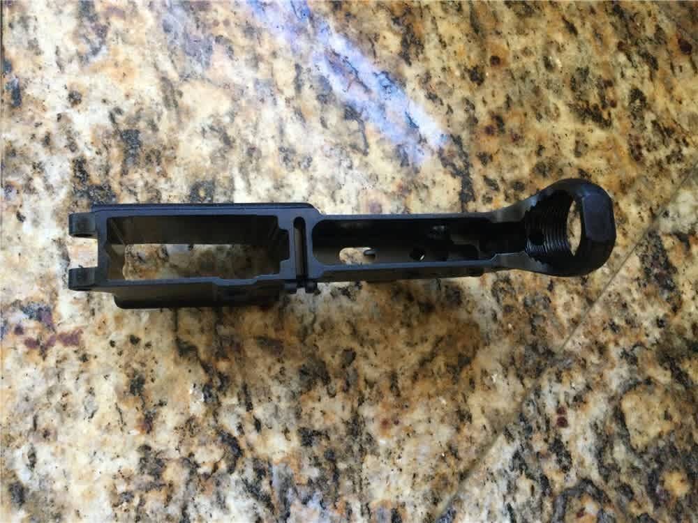 AR-15 Lower Receiver M16 Cut “ Low Shelf “ FRT Trigger Ready!-img-3