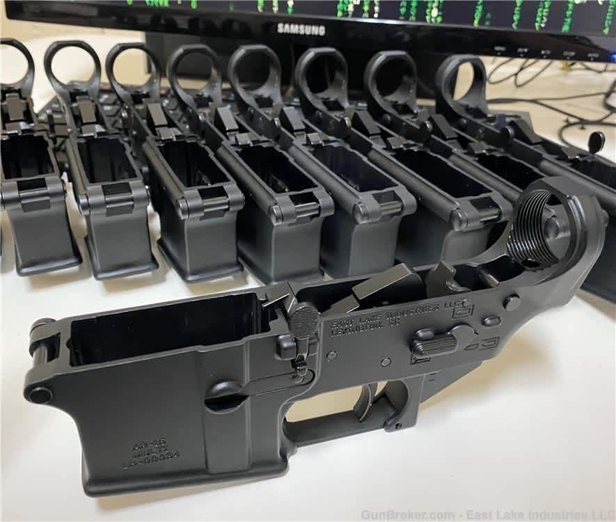AR-15 Lower Receiver M16 Cut “ Low Shelf “ FRT Trigger Ready!-img-4