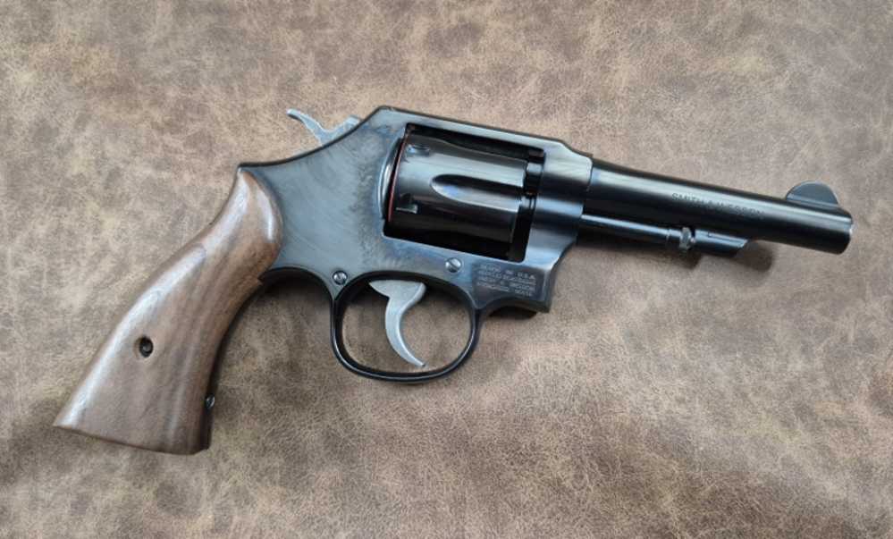 NIB SMITH & WESSON MODEL 10-15 38SPEC 4" CASE-img-1