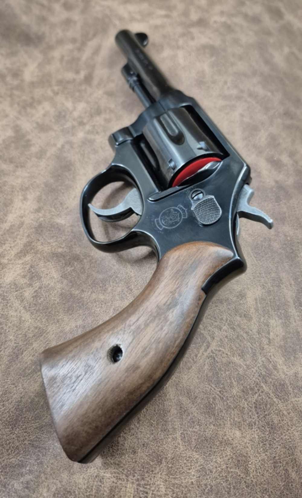 NIB SMITH & WESSON MODEL 10-15 38SPEC 4" CASE-img-6