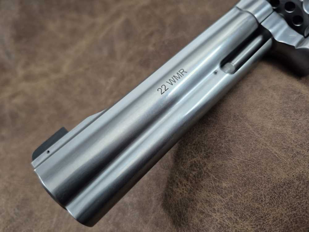 NIB SMITH & WESSON MODEL 648-2 22MAG 6" CASE-img-10