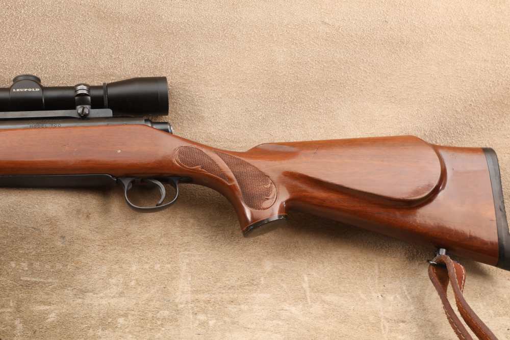 Remington 700 BDL Custom Deluxe .270 Win. 22" Bolt Action Hunting Rifle-img-11