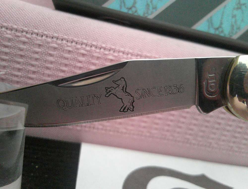 NIB-Rare & Stunning Colt Turquoise Peak Inlay Lockback Pocket Knife!-img-15