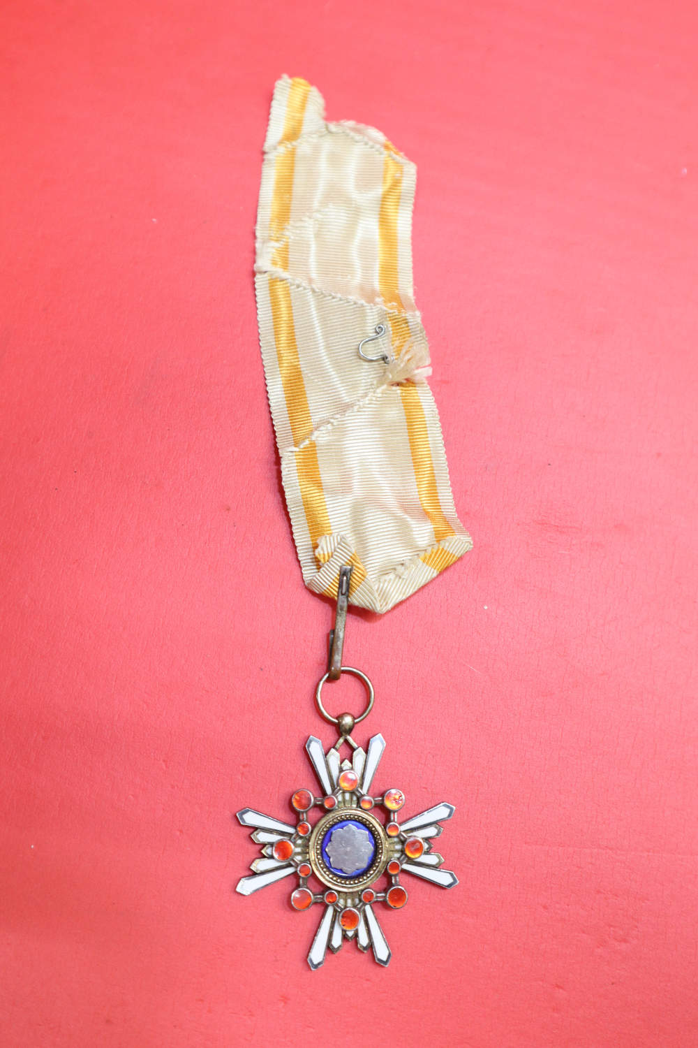 WWII Japanese 5th Class Insignia *Order Of The Sacred Treasure* Badge WW II-img-0